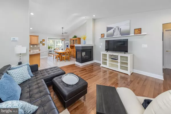 Mullica Hill, NJ 08062,730 CHICKORY TRL