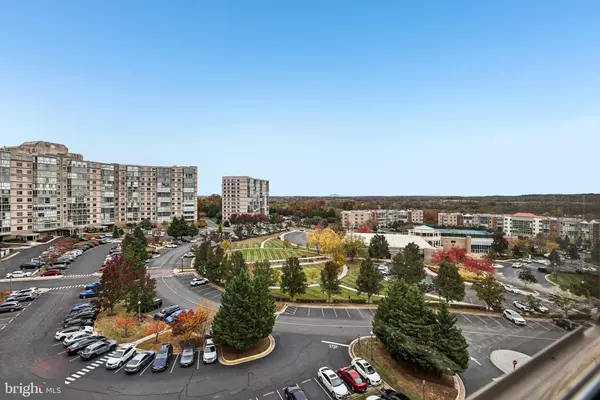 19375 CYPRESS RIDGE #708, Leesburg, VA 20176