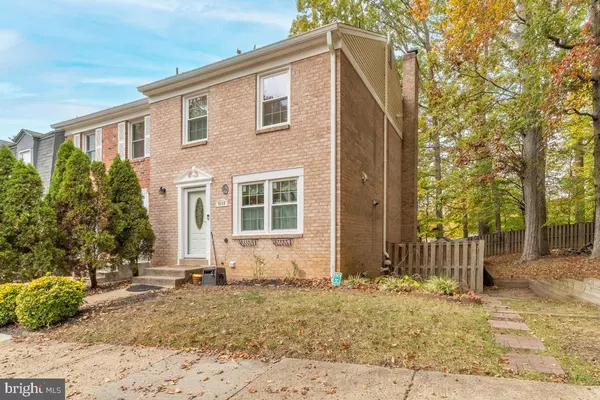 9256 SPRUCEWOOD RD, Burke, VA 22015