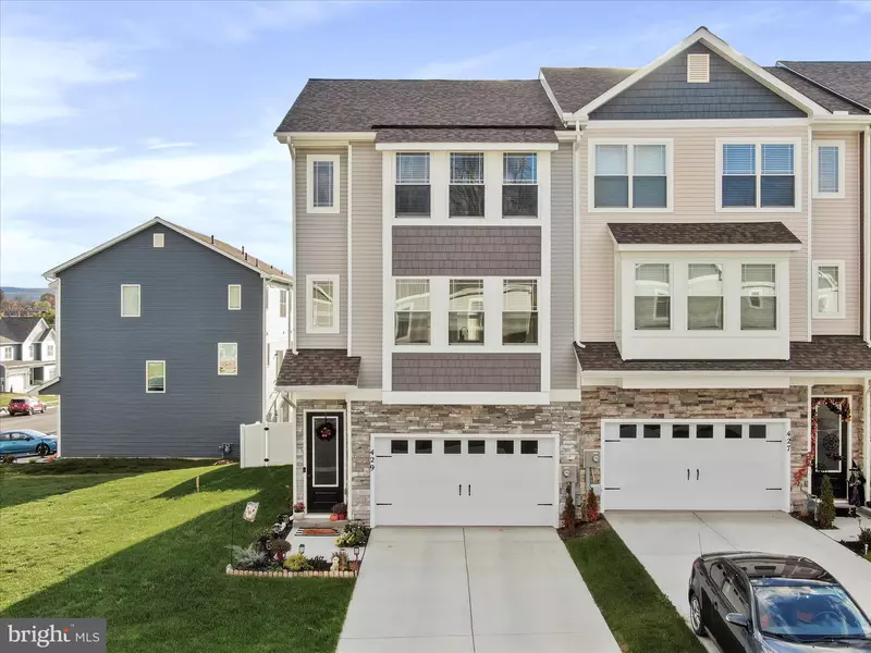 429 ABIGAIL AVE, Waynesboro, PA 17268