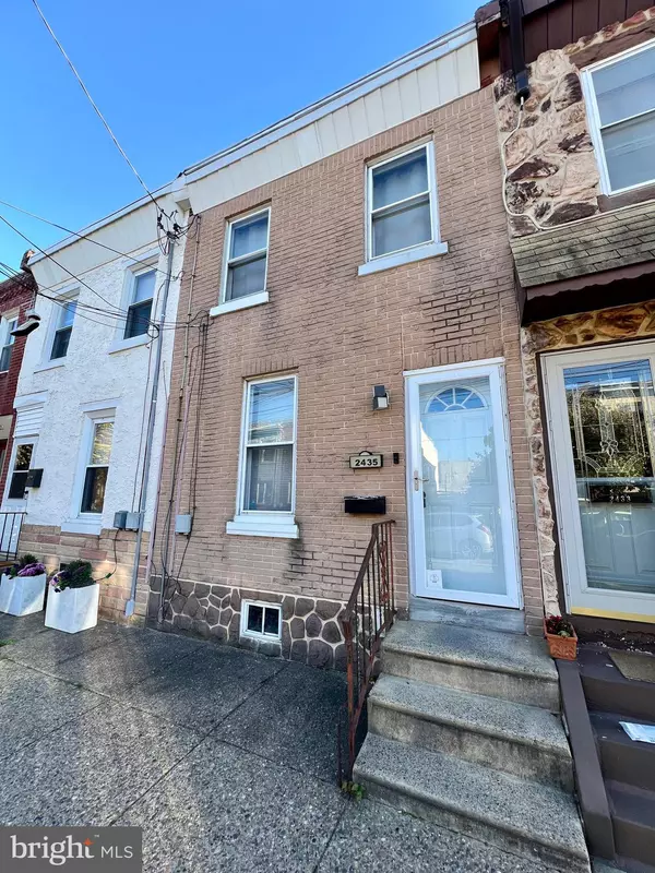 Philadelphia, PA 19125,2435 TULIP ST