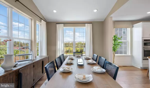 Titusville, NJ 08560,16 JOHN VANZANDT WAY