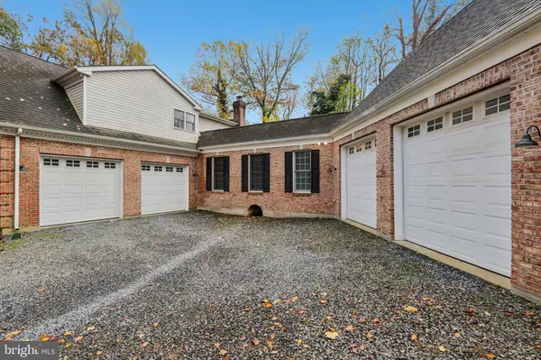 Cherry Hill, NJ 08003,1109 WINDING DR