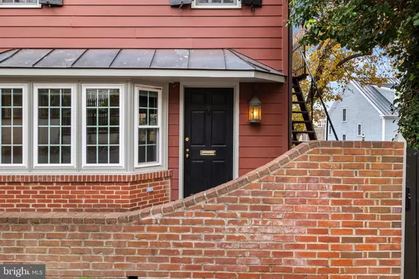 New Hope, PA 18938,58 W MECHANIC ST