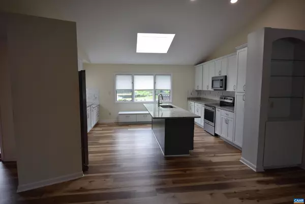 Palmyra, VA 22963,B3 MARINA PT