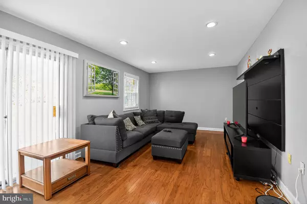 Upper Marlboro, MD 20772,16504 VILLAGE DR W