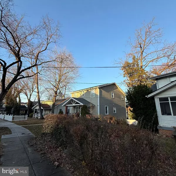 Washington, DC 20018,2137 30TH ST NE