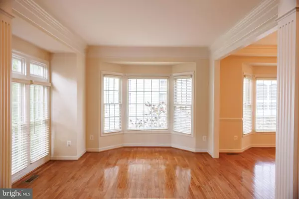 Springfield, VA 22152,8623 JAMES CREEK DR