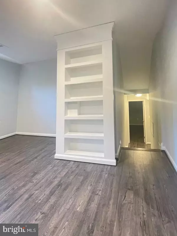 Manassas, VA 20110,8719 JACKSON AVE