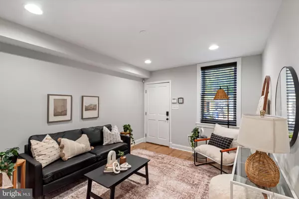 Baltimore, MD 21231,229 S WOLFE ST