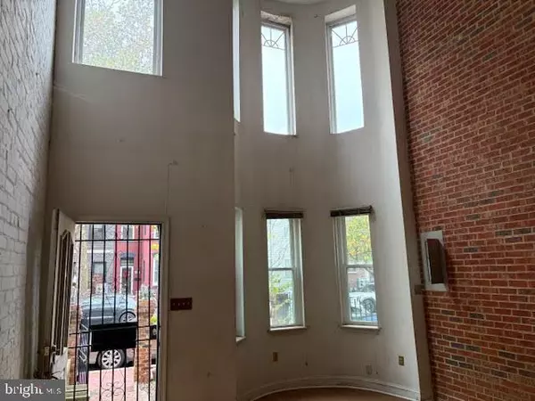 Washington, DC 20002,817 4TH ST NE