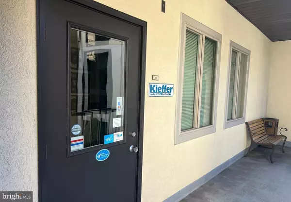 Selinsgrove, PA 17870,1372 SUSQUEHANNA