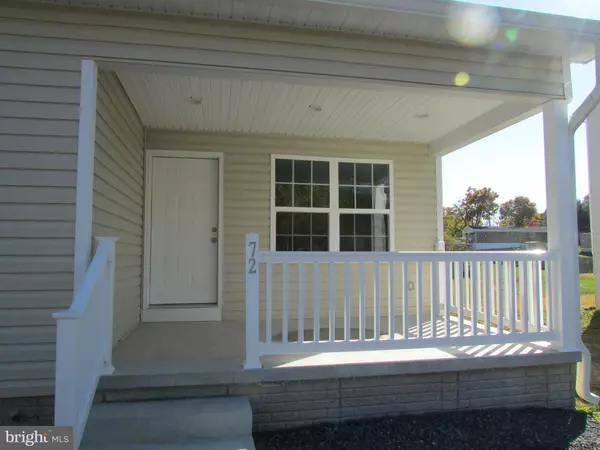 Martinsburg, WV 25401,72 PLACE DRIVE