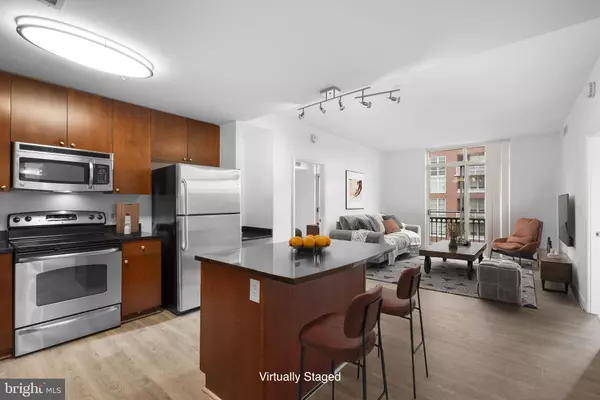 Oxon Hill, MD 20745,155 POTOMAC PSGE #713