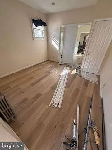 Haddon Heights, NJ 08035,1917 W HIGH ST