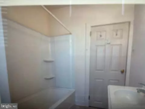 Haddon Heights, NJ 08035,1917 W HIGH ST