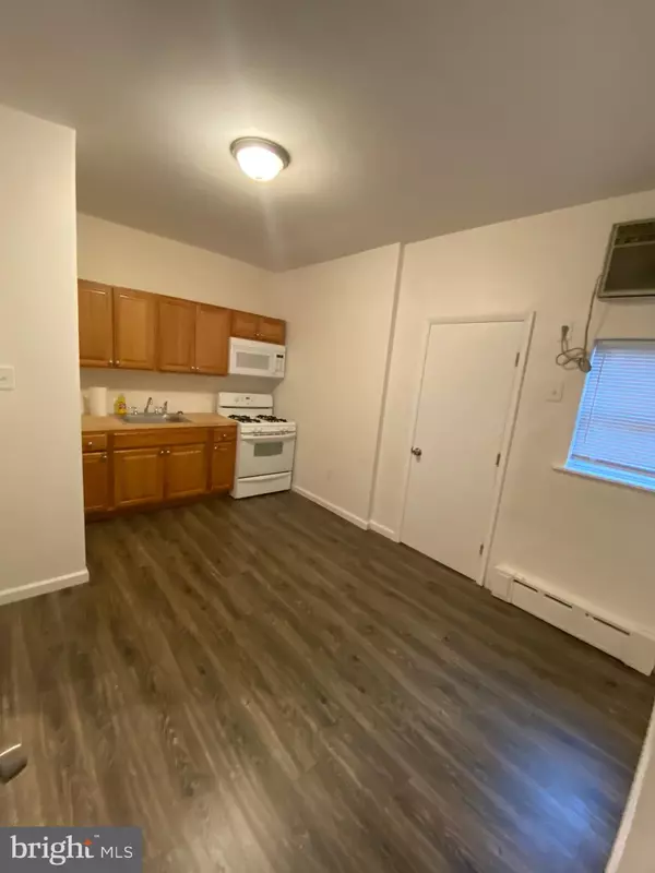 Philadelphia, PA 19121,1929 N 30TH ST