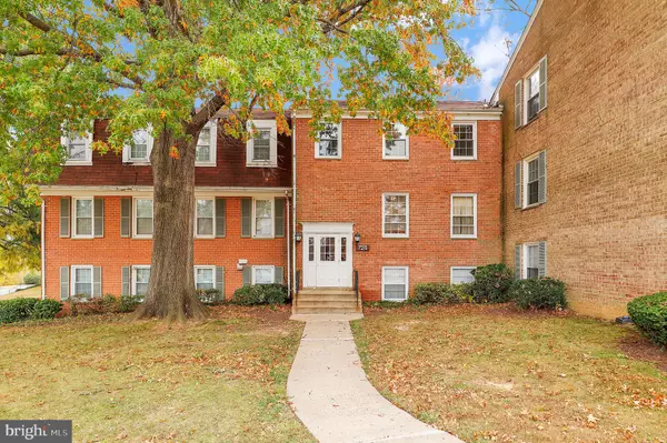 724 QUINCE ORCHARD BLVD #202, Gaithersburg, MD 20878