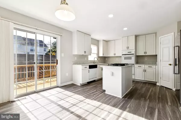 Sterling, VA 20166,46051 GRAMMERCY TER