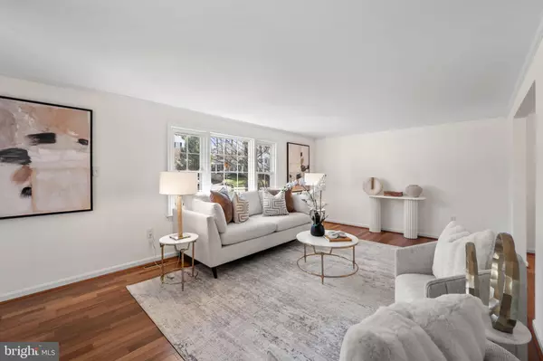 Falls Church, VA 22043,2010 FREEDOM LN