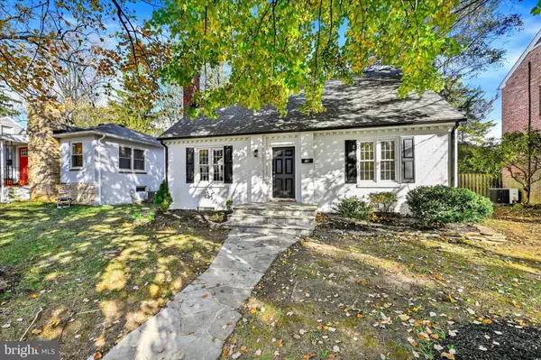 Catonsville, MD 21228,19 DUNMORE RD