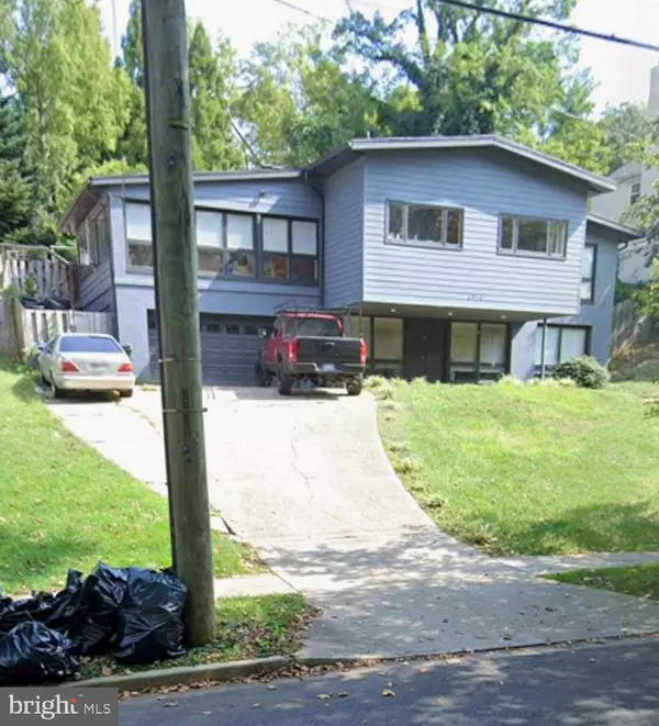 Washington, DC 20012,1711 KALMIA RD NW