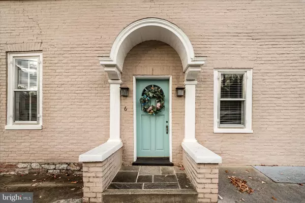 Winchester, VA 22601,6 E CECIL ST