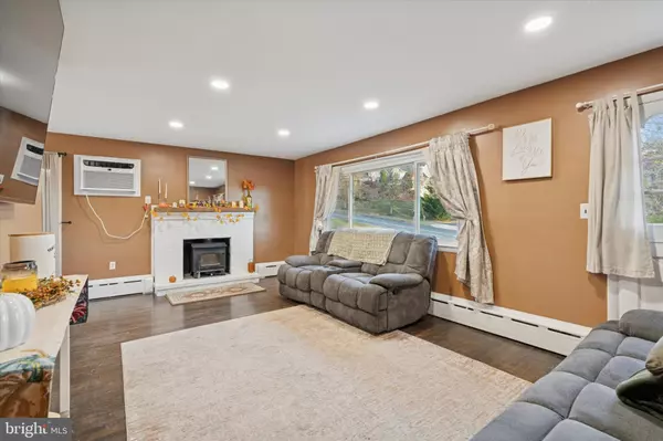 Pottstown, PA 19464,1629 RUPERT RD