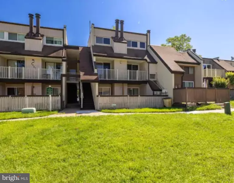 3919 EL SONETA PL #9, Alexandria, VA 22309