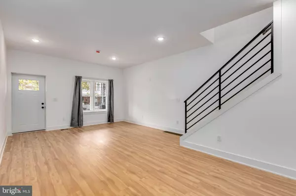 Philadelphia, PA 19143,713 S 55TH ST