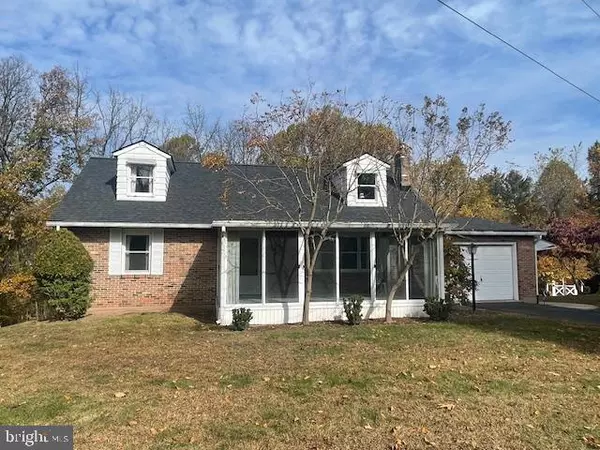 Reading, PA 19607,91 DOGWOOD LN