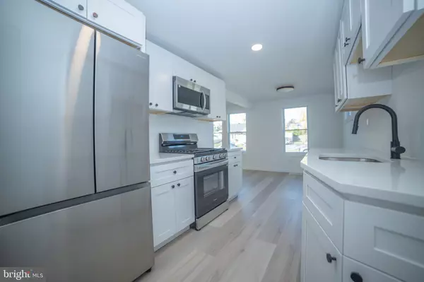 Norwood, PA 19074,553 E WINONA AVE