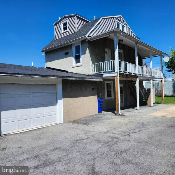 808 BELMONT AVE, Reading, PA 19605