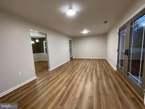 Indian Head, MD 20640,13 BETH CT