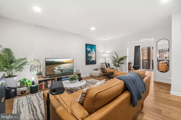 Arlington, VA 22201,1109 N TAYLOR ST #B