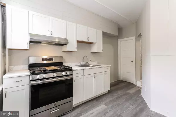 Philadelphia, PA 19143,2035 S FRAZIER ST