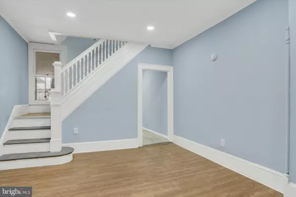 Shamokin, PA 17872,132 N 8TH ST