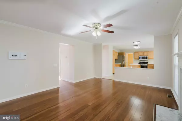 Newark, DE 19711,33 HUMMINGBIRD LN