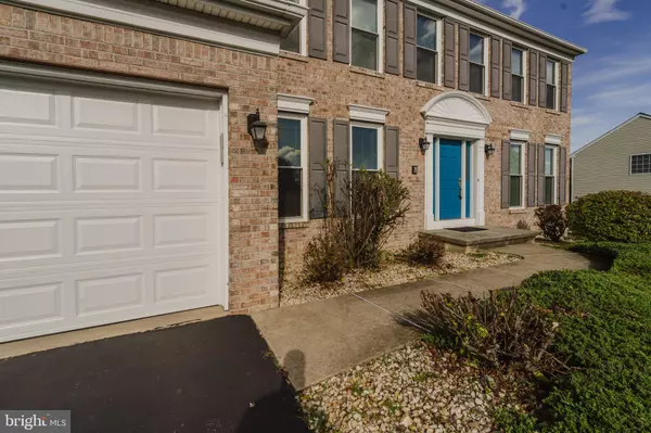 Newark, DE 19711,33 HUMMINGBIRD LN