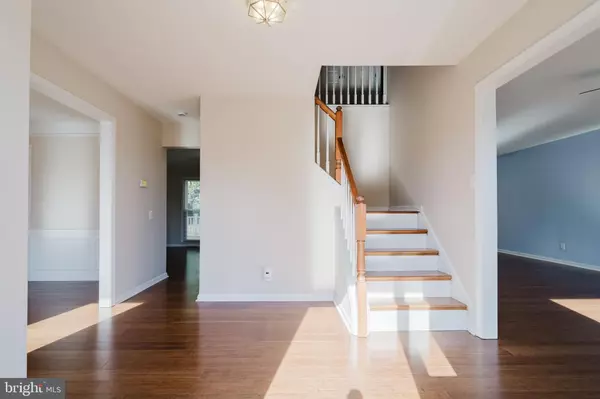 Newark, DE 19711,33 HUMMINGBIRD LN