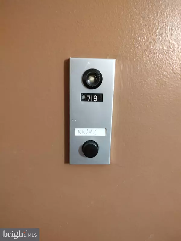 1111 UNIVERSITY BLVD W #719-A, Silver Spring, MD 20902