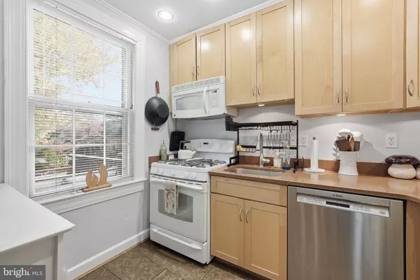 Arlington, VA 22204,2700 13TH RD S #510