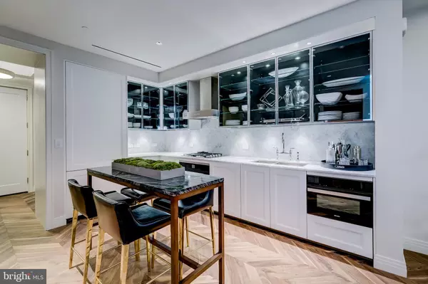 Baltimore, MD 21202,300 INTERNATIONAL DR #2107