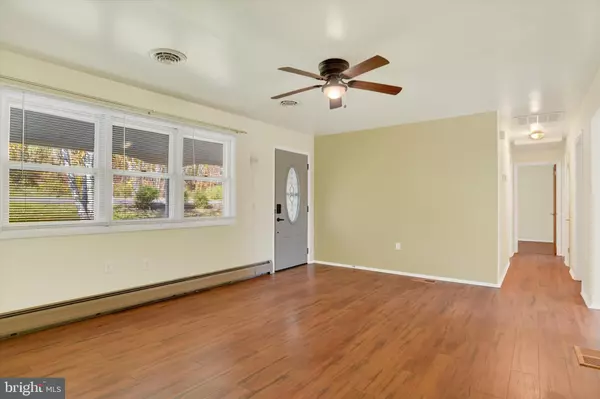 Dillsburg, PA 17019,258 CAMP GROUND RD