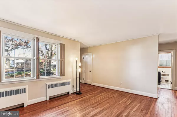 Linthicum Heights, MD 21090,306 JOHN AVE