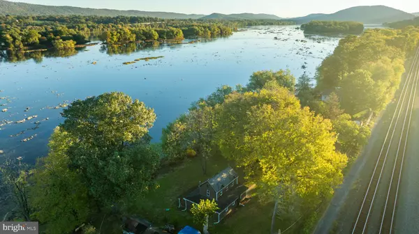 Duncannon, PA 17020,216 RAILROAD ST