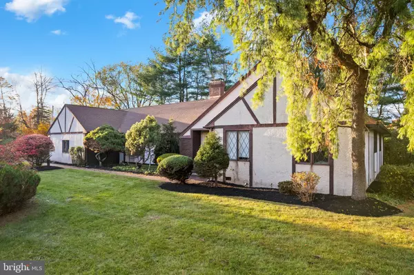 New Hope, PA 18938,2436 AQUETONG RD