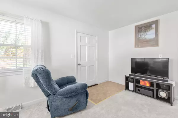 Fredericksburg, VA 22405,918 NORTHSIDE DR