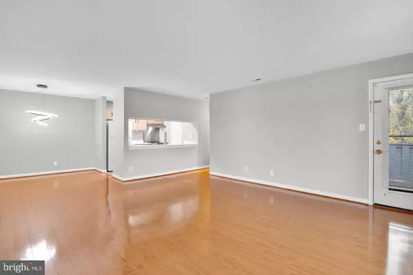 Cherry Hill, NJ 08003,1966 THE WOODS II