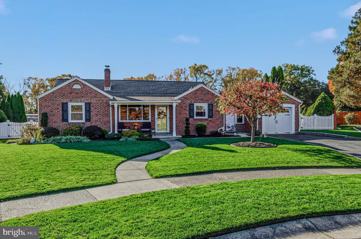 Wilmington, DE 19808,6 REGENT CIR